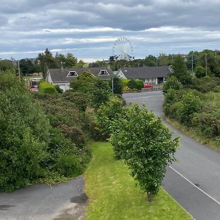 Cheerful 4-Bed Townhouse In Centre Of Newcastle Villa Newcastle  Eksteriør bilde